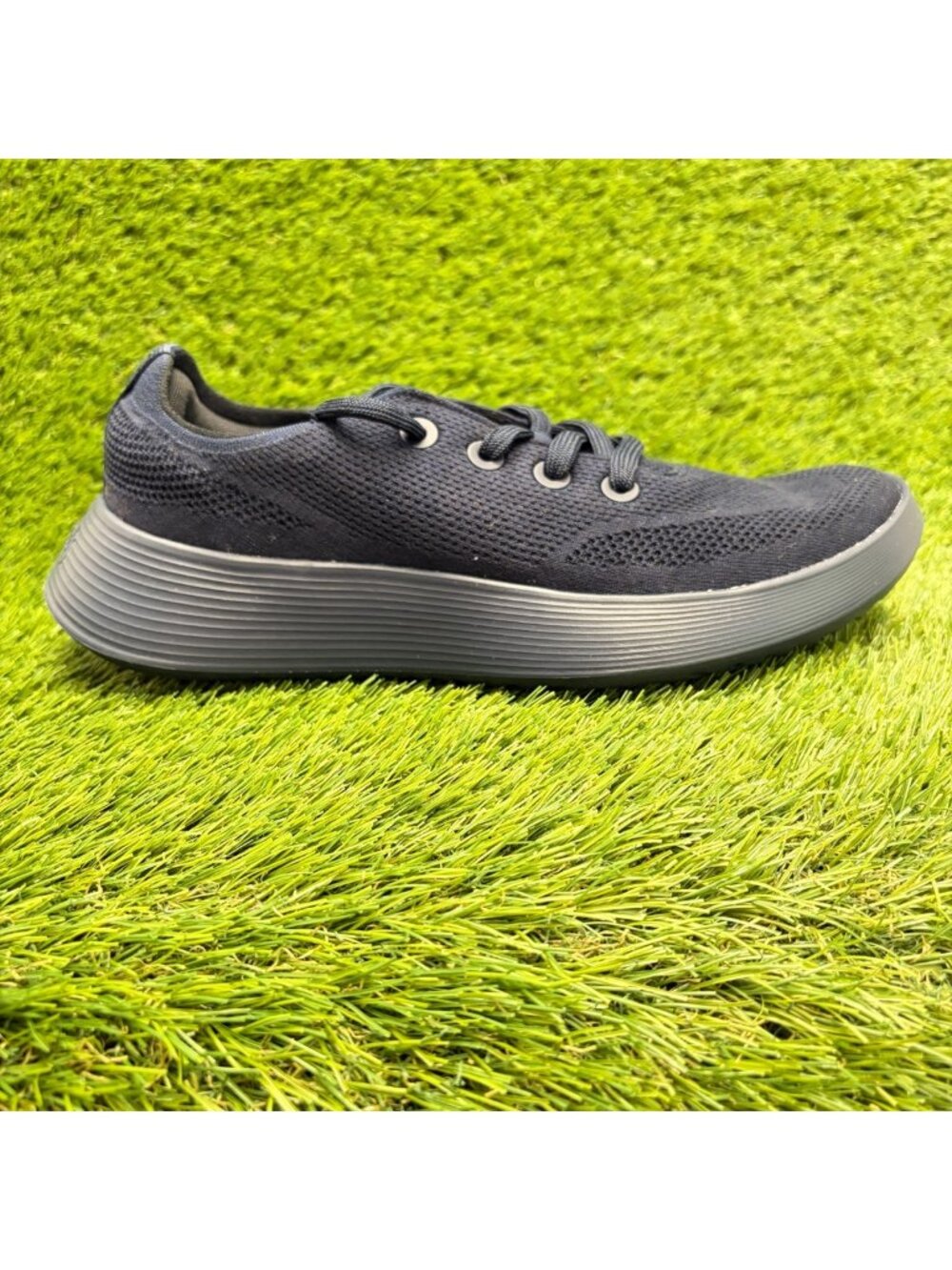 Allbirds Tree Runner Go Womens Size 10.5 Navy Athletic Running Shoes Sneakers